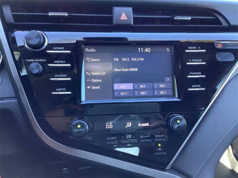 2018 Toyota Camry SE