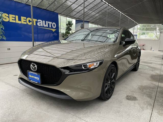 2024 Mazda Mazda3 Hatchback 2.5 Carbon Turbo