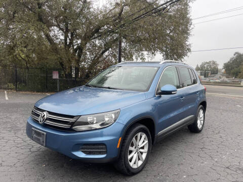 2017 Volkswagen Tiguan 2.0T Wolfsburg Edition