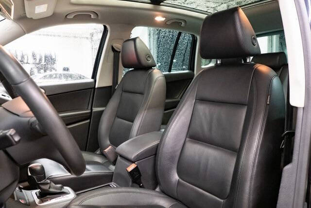 2017 Volkswagen Tiguan 2.0T SEL 4Motion