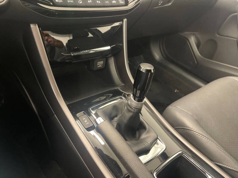 2017 Honda Accord EX-L V6