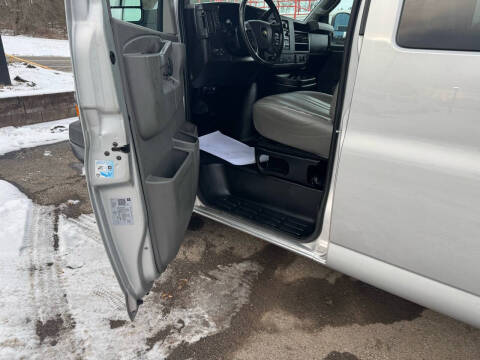 2020 Chevrolet Express LS 3500