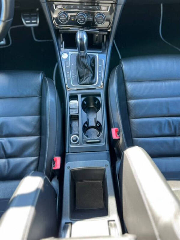 2016 Volkswagen Golf R