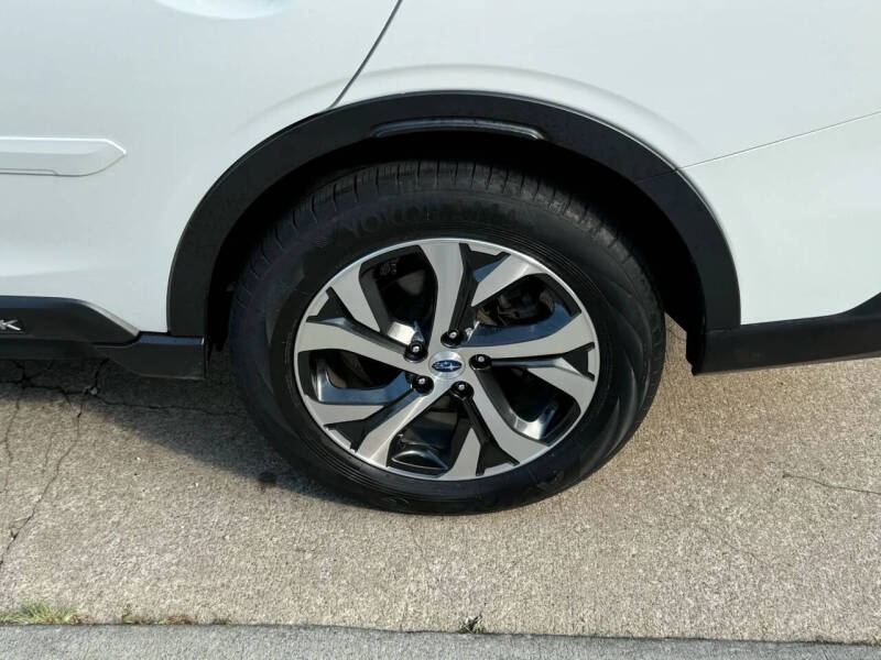 2022 Subaru Outback Touring