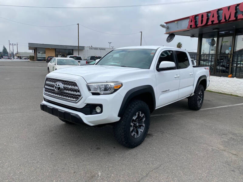 2017 Toyota Tacoma TRD Off Road photo 7