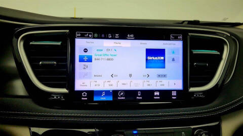 2022 Chrysler Pacifica Hybrid Touring L