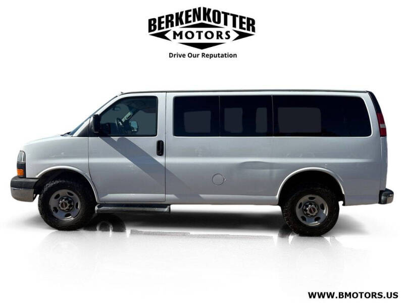 2015 GMC Savana LT 2500