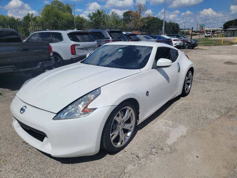 2011 Nissan 370Z for sale at MOTORSPORTS IMPORTS in Houston TX