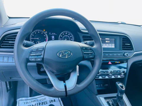 2020 Hyundai Elantra