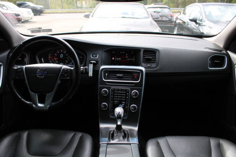 2015 Volvo S60 T5 Premier