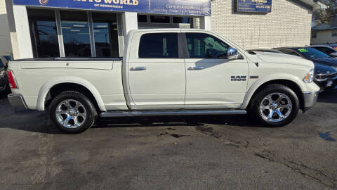 2017 RAM 1500 Laramie