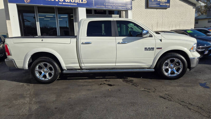 2017 RAM 1500 Laramie
