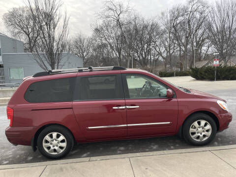 2008 Hyundai Entourage GLS