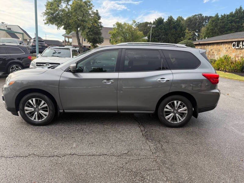 2020 Nissan Pathfinder S
