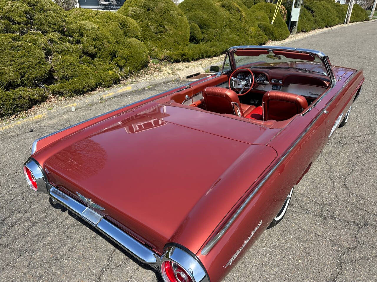 1963 Ford Thunderbird 9
