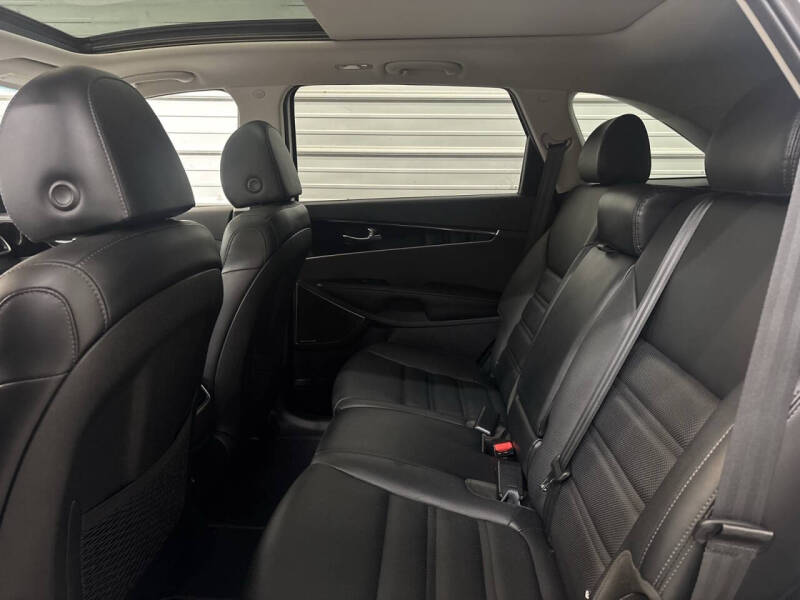 2020 Kia Sorento SX V6