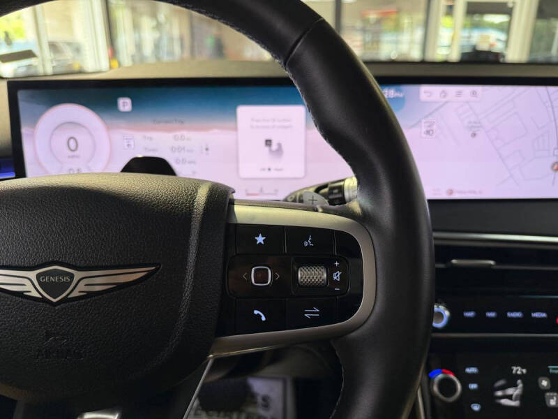2026 Genesis GV70