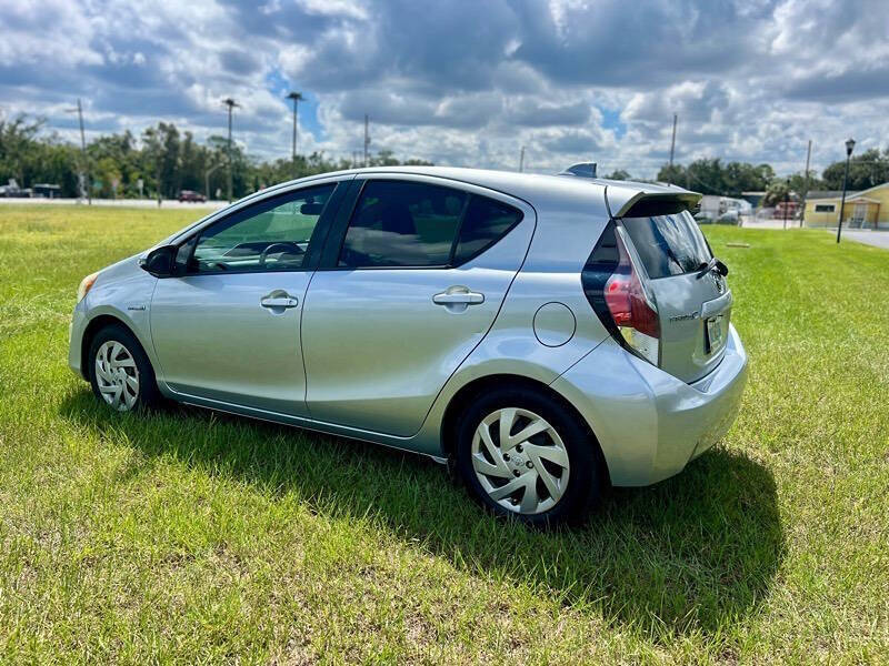 2015 Toyota Prius c Four