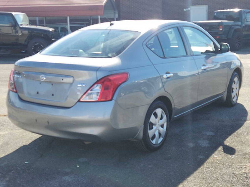 2012 Nissan Versa