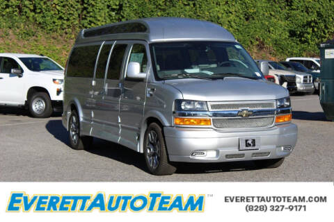 2025 Chevrolet Express 2500