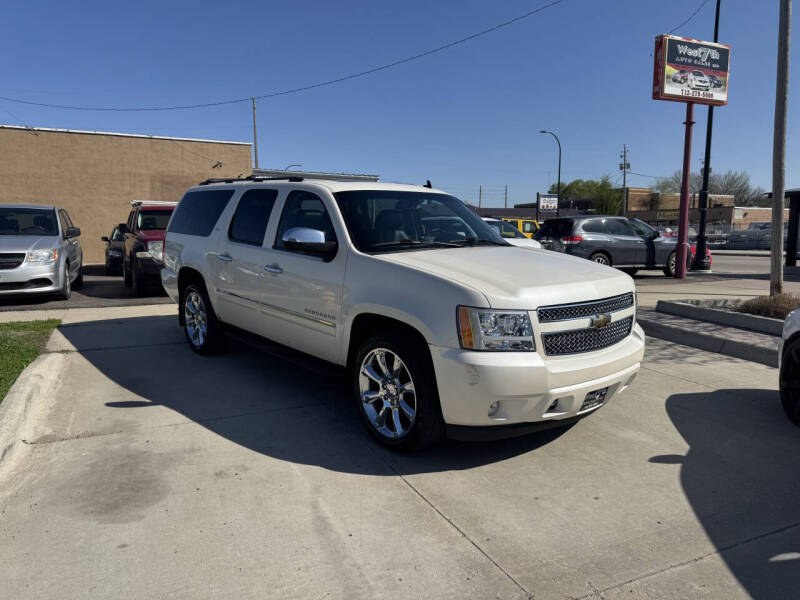 Image 2 of 2011 Chevrolet Suburban LTZ