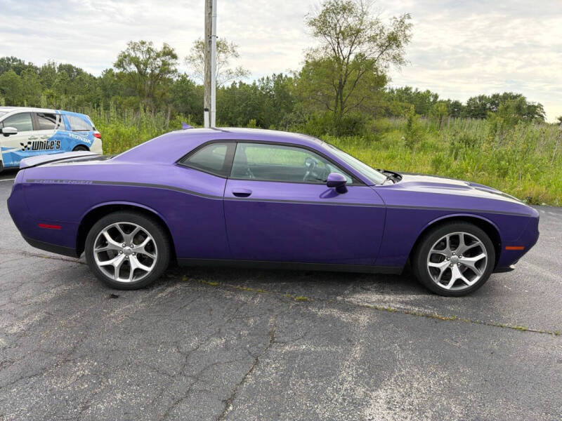 2016 Dodge Challenger SXT