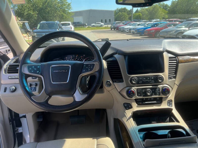 2016 GMC Yukon Denali