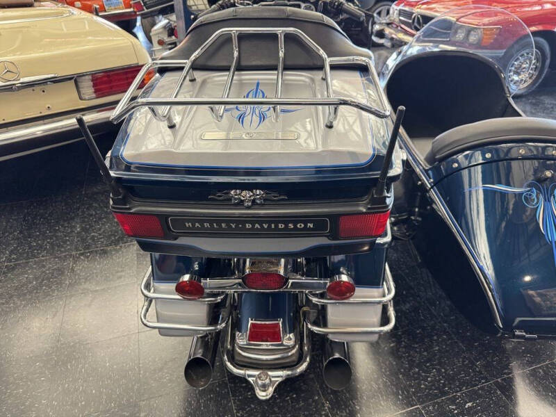 2002 Harley-Davidson® FLHTC - Electra Glide® Cl