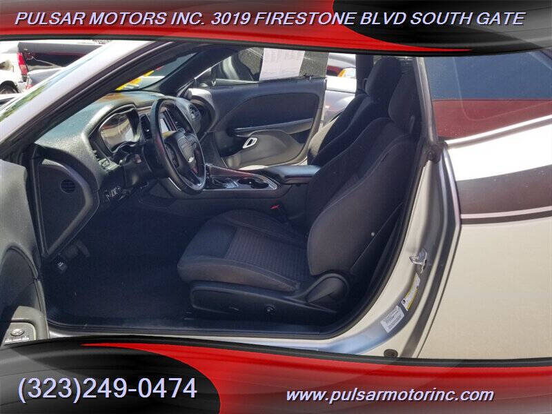 2016 Dodge Challenger SXT