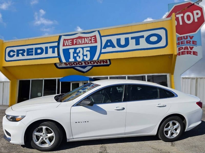 2017 Chevrolet Malibu for sale at Buy Here Pay Here Lawton.com in Lawton OK