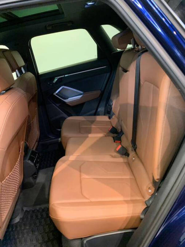 2022 Audi Q3 quattro S line Premium 45 TFSI