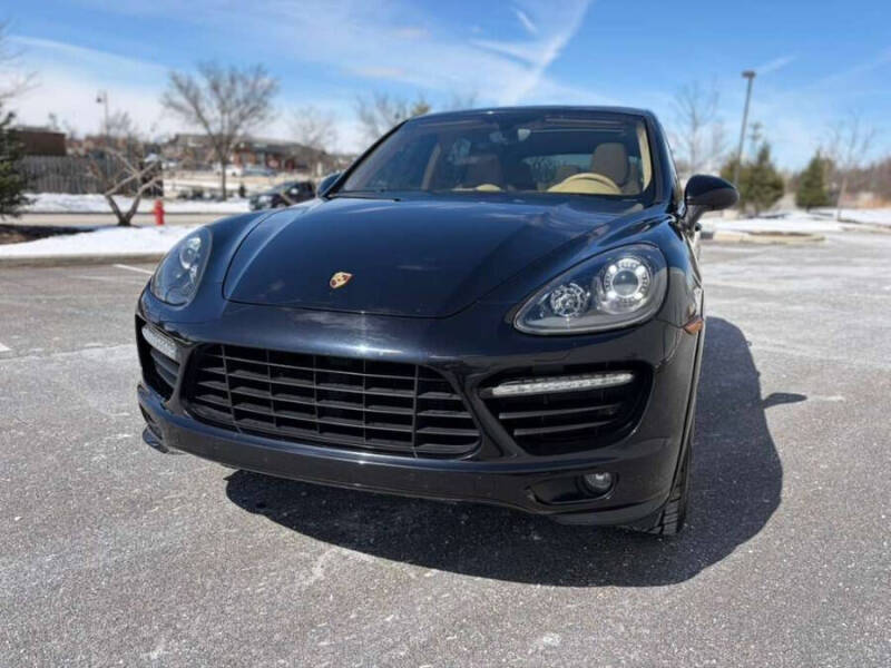 2013 Porsche Cayenne GTS