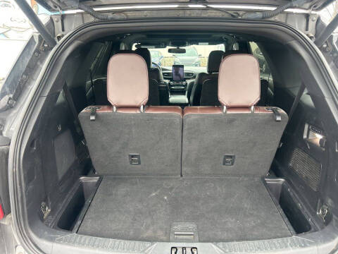 2021 Ford Explorer Platinum