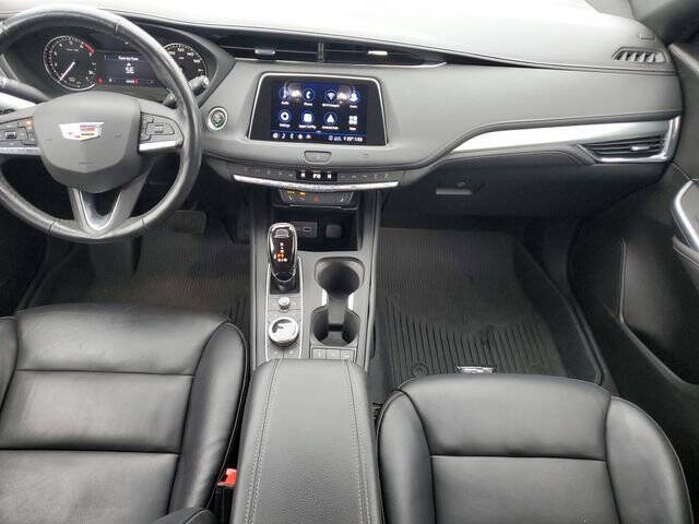 2020 Cadillac XT4 Premium Luxury