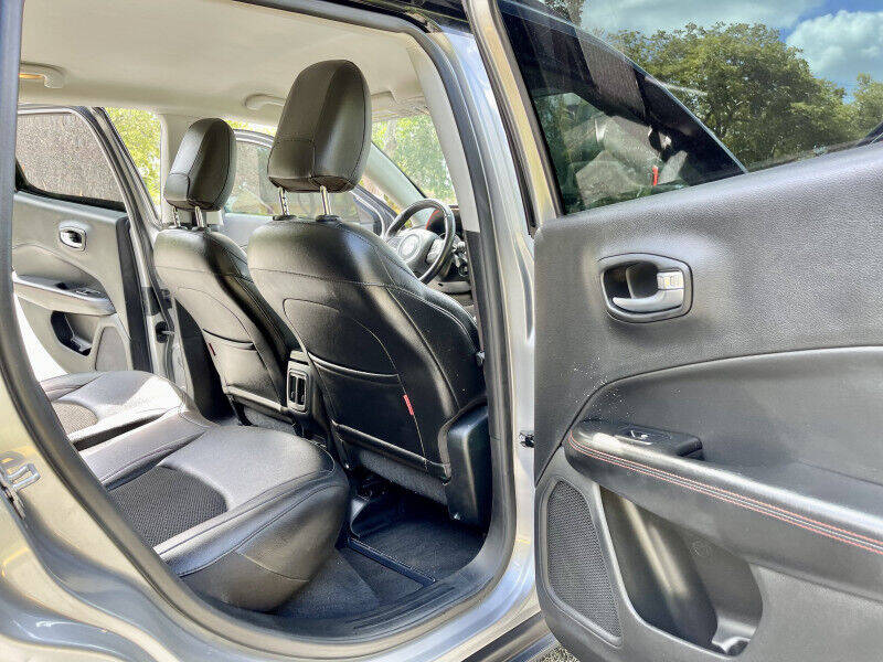 2020 Jeep Compass  - $23,995