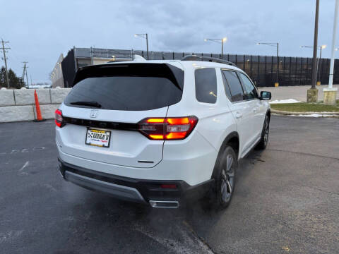 2025 Honda Pilot Touring