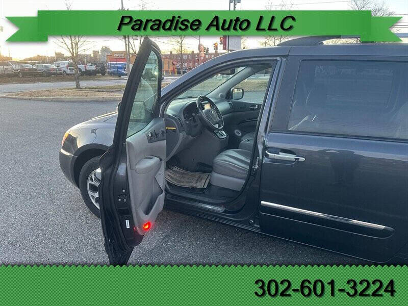 2014 Kia Sedona for sale at Paradise Auto in Wilmington, DE