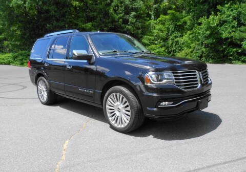 2015 Lincoln Navigator for sale at Fox Motors in Hampden MA