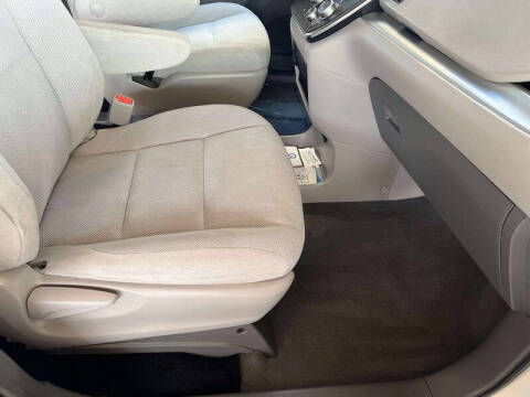 2019 Toyota Sienna L 7-Passenger