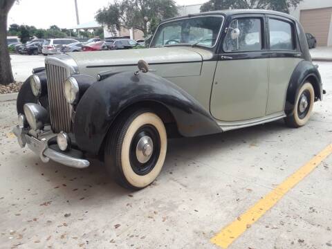 1949 Bentley Flying Spur for sale at Naperville Auto Haus Classic Cars in Naperville IL