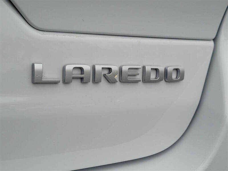 2024 Jeep Grand Cherokee Laredo X