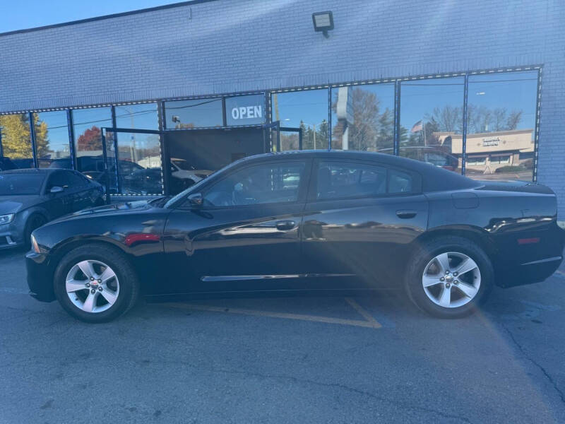 2013 Dodge Charger SE