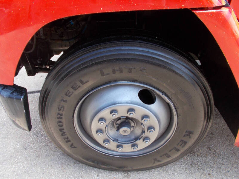 1999 Freightliner FL60