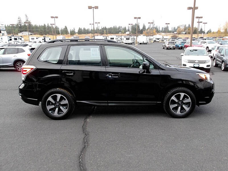 2017 Subaru Forester 2.5i