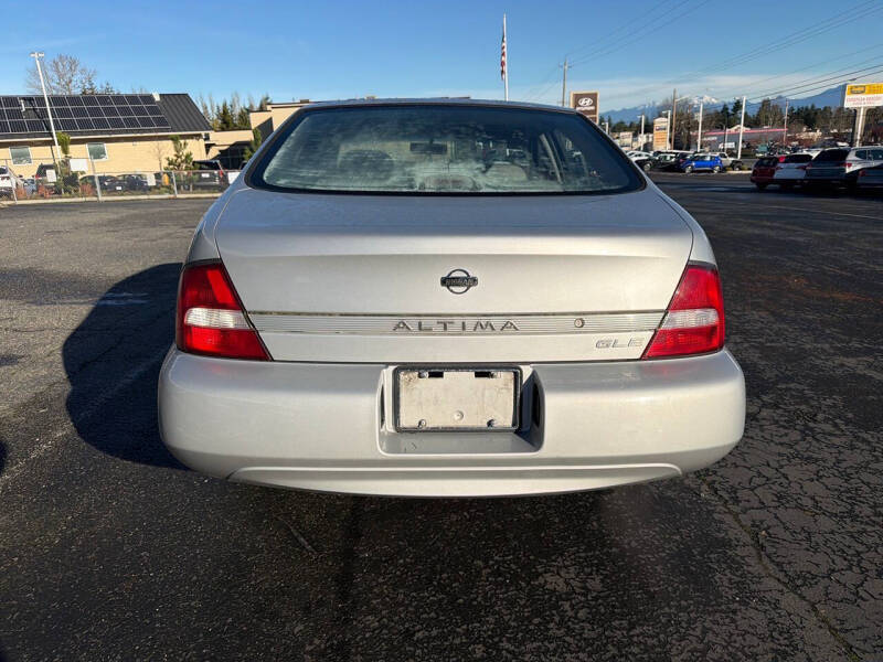 2001 Nissan Altima GLE