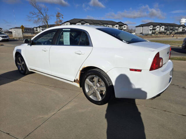 2011 Chevrolet Malibu for sale at Bigfoot Auto in Hiawatha, IA