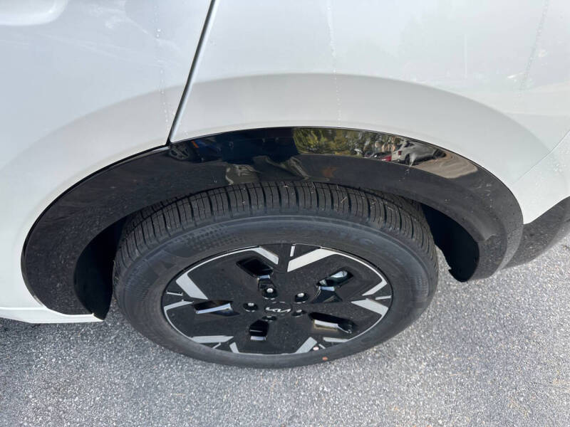 2025 Kia Niro EV Wind