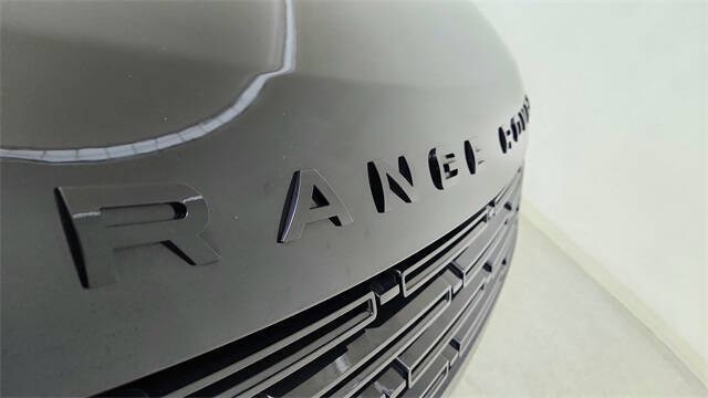 2024 Land Rover Range Rover Sport P360 SE