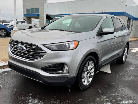 2024 Ford Edge Titanium