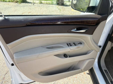 2011 Cadillac SRX Performance Collection